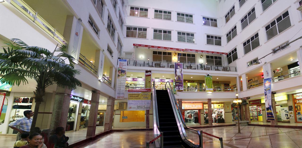 Hotel Dsf Grand Plaza Thoothukudi Bagian luar foto
